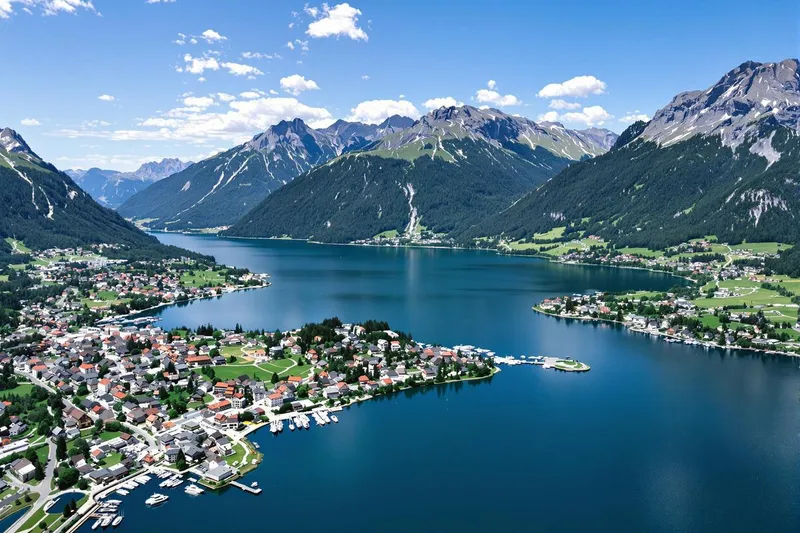 Les plus beaux villages autour du lac du Bourget