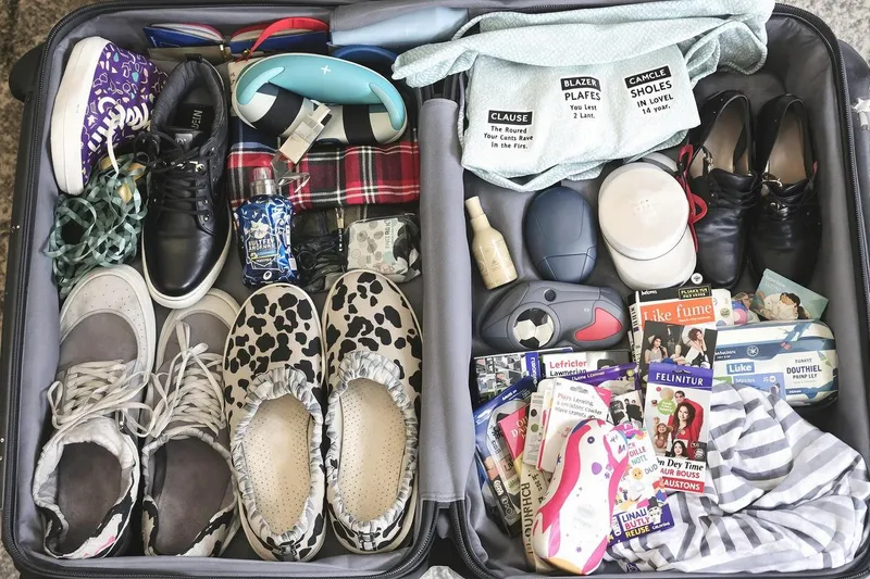 Peut-on mettre des chaussures dans un bagage cabine ?