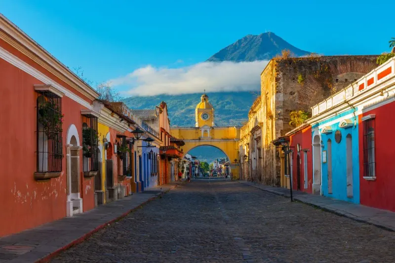 Que visiter au Guatemala ? Entre volcans, culture maya et paysages enchanteurs