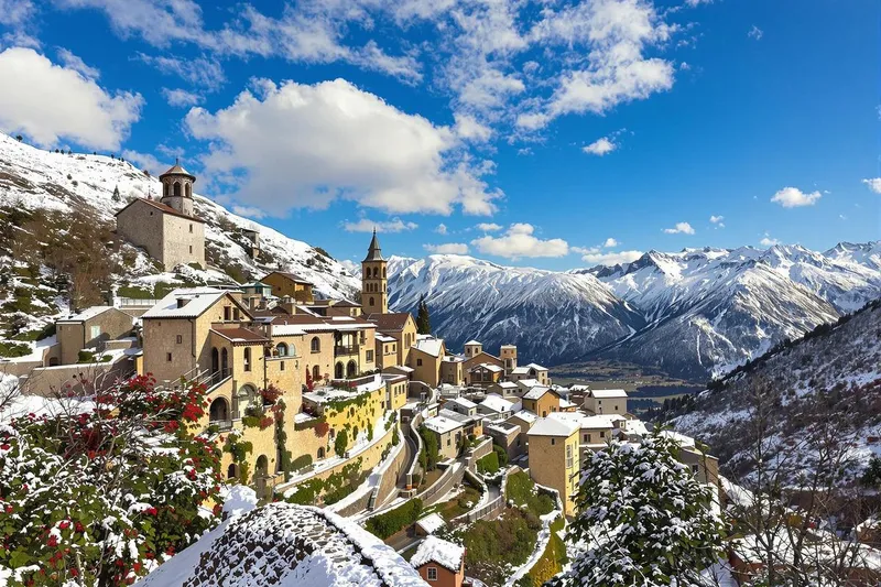 Cinq villages perchés des Pyrénées-Orientales perchés au-dessus de 1000 m d’altitude